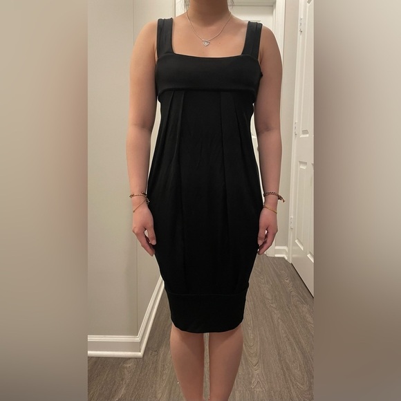 Diane von Furstenberg Black Square Neckline Mini Dress Size 2 - Picture 1 of 13